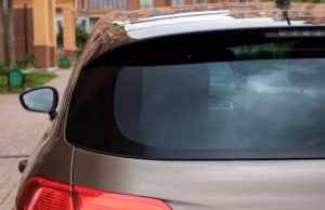 Seguro de coche luna trasera